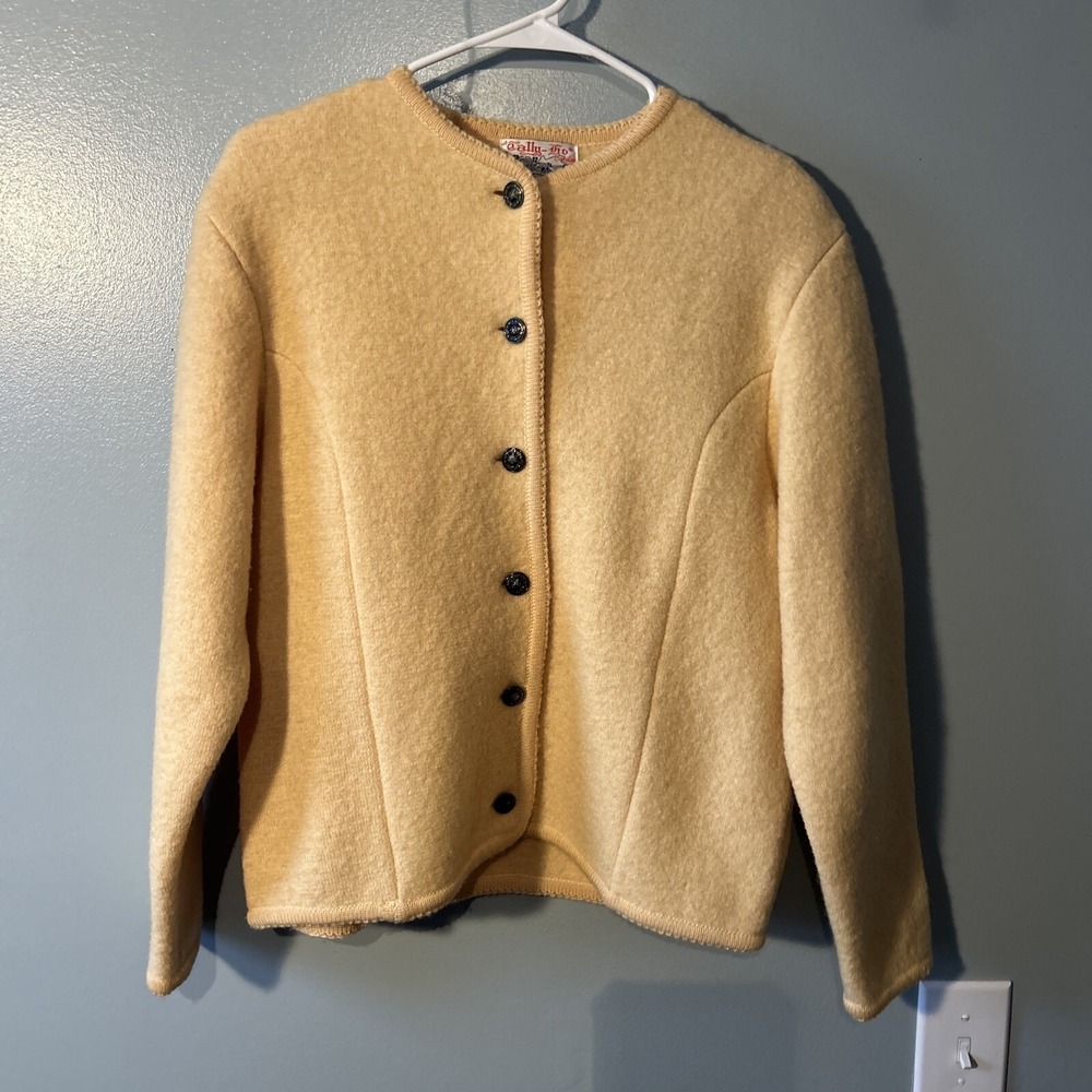 Tally Ho Ivory/Cream Wool Sweater Cardigan  Size Small Metal Buttons VTG